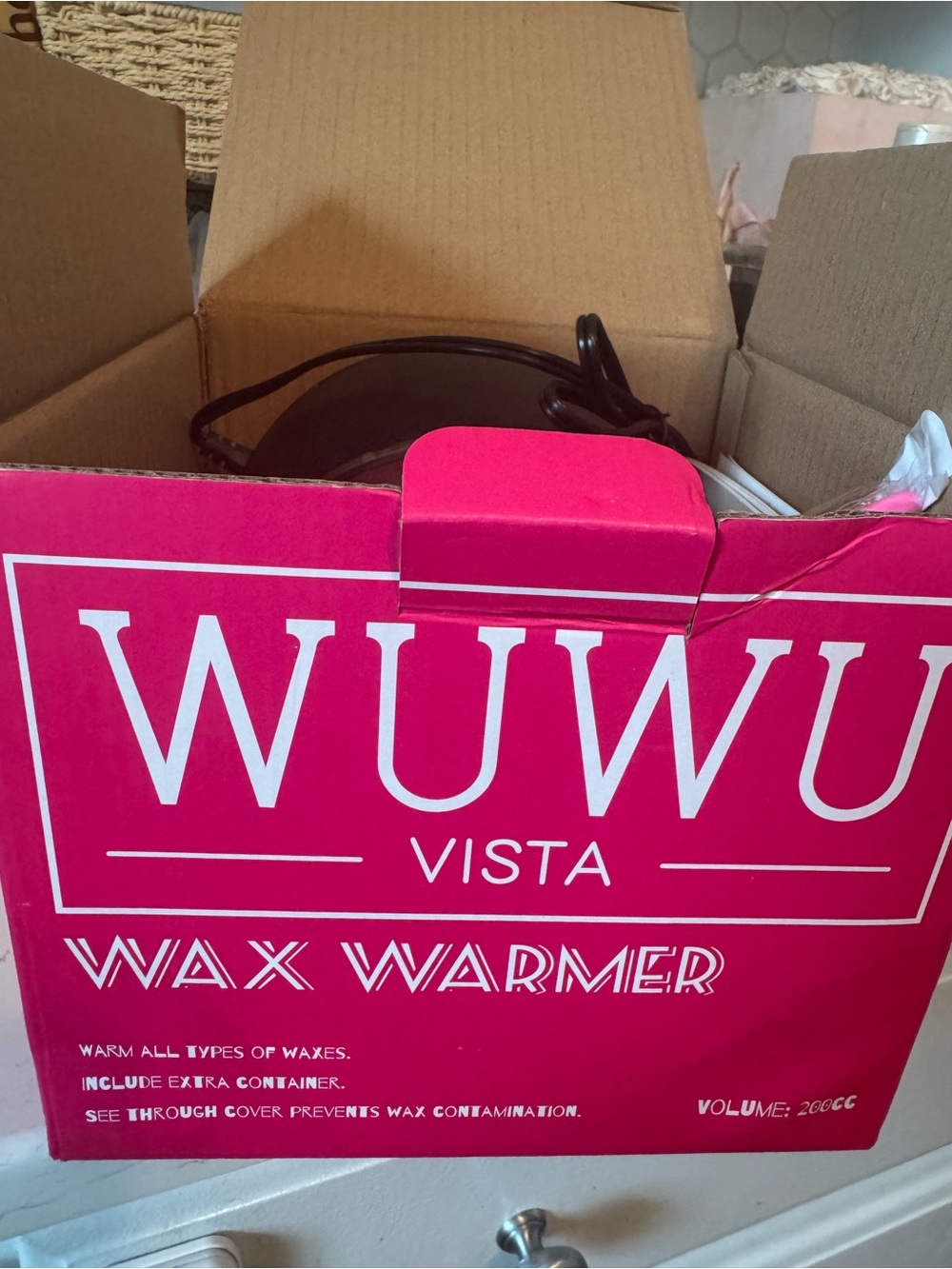 Pink Portable Wax Warmer 200CC - Picture 2 of 5